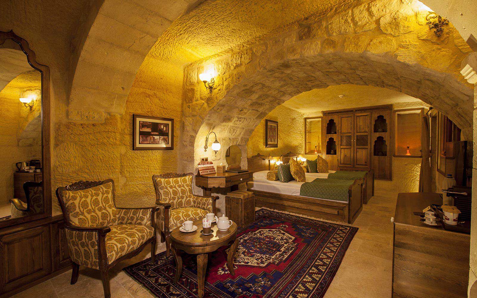 Majestic Cave and Pool Suites